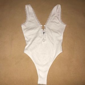 Tiger mist white lace bodysuit
